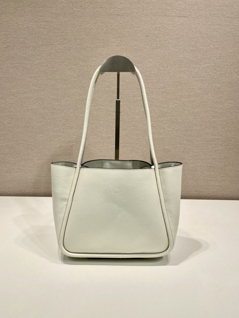 Pra*a bucket bags